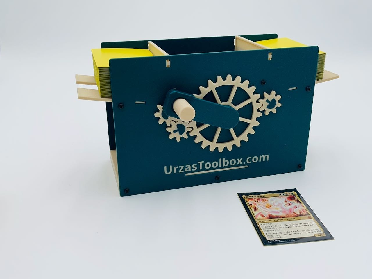 Mishra's Deck Box: Green & White (2025 Version) image 4