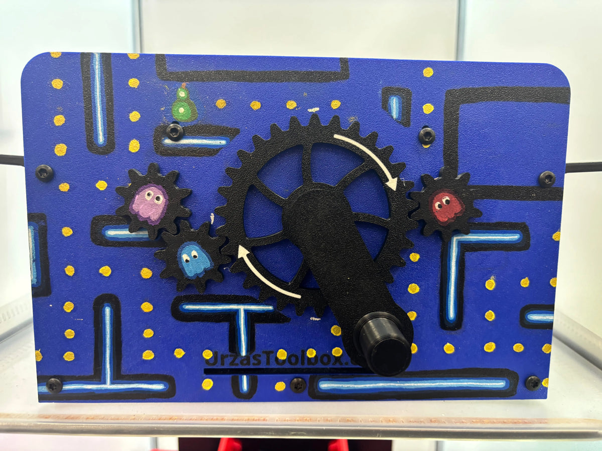 Pac-Man hand-painted shuffler by Victoria (rear)