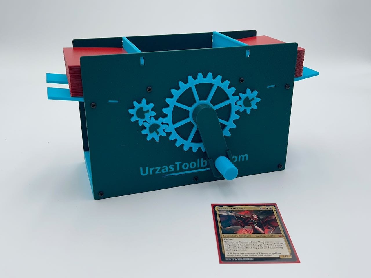 Mishra's Deck Box: Green & Blue (2025 Version) image 3